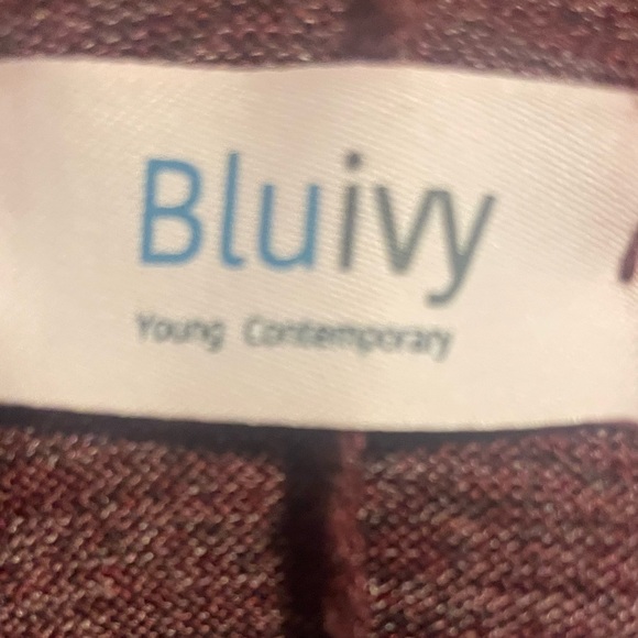 Bluivy CrissCross Front Top - Picture 3 of 3